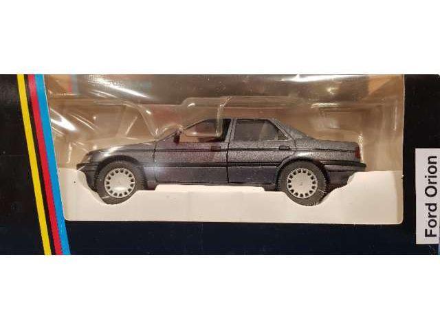 GSDCCsha 0001528 1/24 Ford Orion, grey-blue (Personen), Hobby en Vrije tijd, Modelbouw | Figuren en Diorama's, Nieuw, Ophalen of Verzenden