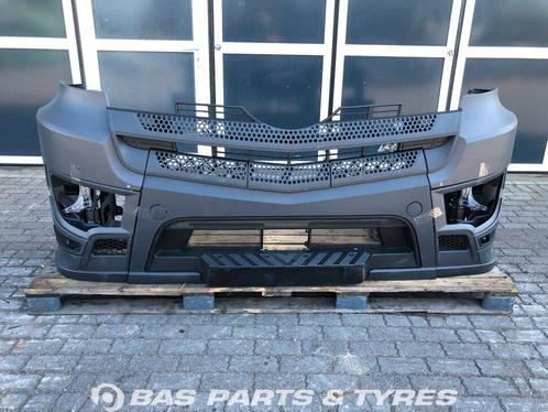 Voorbumper compleet Mercedes Antos MP4 A 960 880 16 90, Auto-onderdelen, Vrachtwagen-onderdelen, Gebruikt, Mercedes-Benz, Carrosserie en Plaatwerk