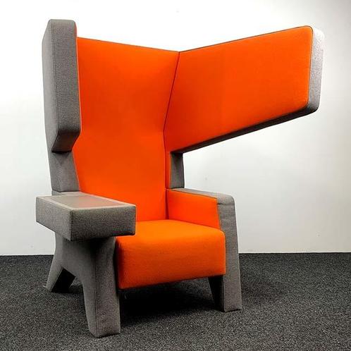 Earchair Prooff - Grijs-Oranje - Design Stoel, Huis en Inrichting, Stoelen, Gebruikt, Ophalen of Verzenden