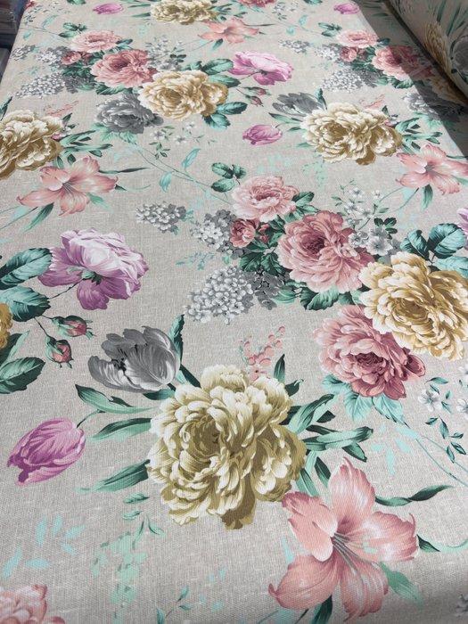 bloemend gedrukt 600 x 280 - Gordijnstof - 600 cm - 280 cm, Antiek en Kunst, Antiek | Kleden en Textiel
