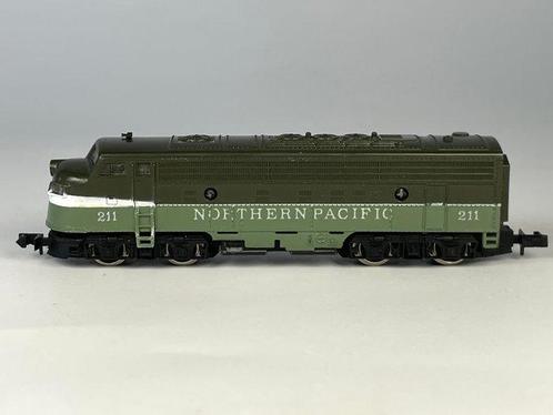 Arnold, Rapido N - 211 - Modeltrein locomotief (1) - EMD, Hobby en Vrije tijd, Modeltreinen | N-Spoor
