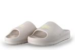 Lacoste Slippers in maat 40,5 Beige | 10% extra korting, Kleding | Dames, Slippers, Verzenden, Beige, Lacoste