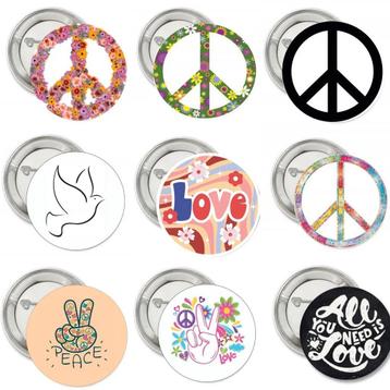 9 buttons of (kleding)magneten Love and Peace beschikbaar voor biedingen