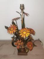 Tafellamp - Hout, Metaal - Lamp met bloemendecoratie