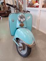 Lichtblauwe Zündapp Bella 150 scooter (bouwjaar 1952), Ophalen, Gebruikt