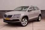 Zakelijke Lease |  Škoda Karoq 1.5 TSI ACT Business Edition, Auto's, Automaat, Gebruikt, Overige kleuren, Lichtmetalen velgen