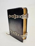 H. Dessain, Drukker van Z.H. den Paus - Hemelsch Palmhofje –, Antiek en Kunst