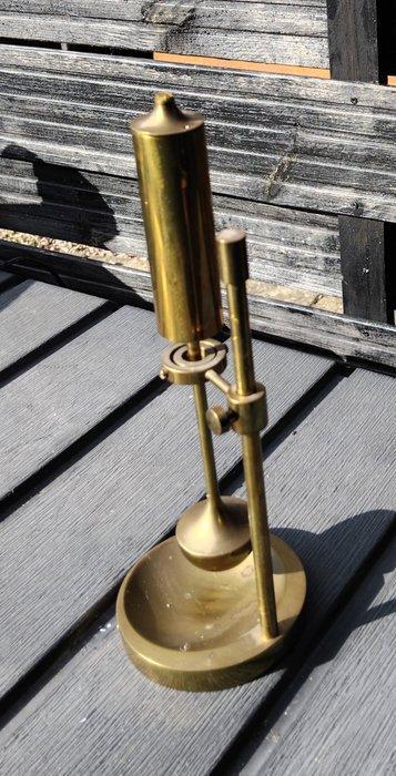 Ilse D Ammundsen (attributed) - Petroleumlamp - Messing -, Antiek en Kunst, Curiosa en Brocante