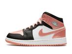 Air Jordan 1 Mid Light Madder Root - Maat 38.5 EU, Kleding | Heren, Schoenen, Ophalen of Verzenden, Nieuw, Jordan