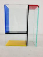 PO: - Frank Kerdil - Vaas -  Mondri  - Plexiglass, Antiek en Kunst