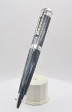Montegrappa - Emozione BP Charcoal Black 925 Silver &, Verzamelen, Pennenverzamelingen, Nieuw