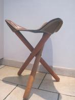 Kruk - Opvouwbare kruk. - Hout en leer. - Jagerskruk,, Antiek en Kunst, Curiosa en Brocante