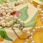 Parelcollier met witgouden sierslot en diamanten; 0,01 ct., Gebruikt, Overige kleuren, Ophalen of Verzenden, Met edelsteen