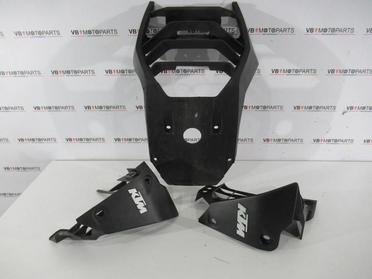 KTM 390 Duke Skidplate belly kuip, Motoren, Onderdelen | Overige, Ophalen of Verzenden