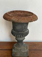 Pot - gietijzer - Urna gietijzer, Antiek en Kunst, Curiosa en Brocante
