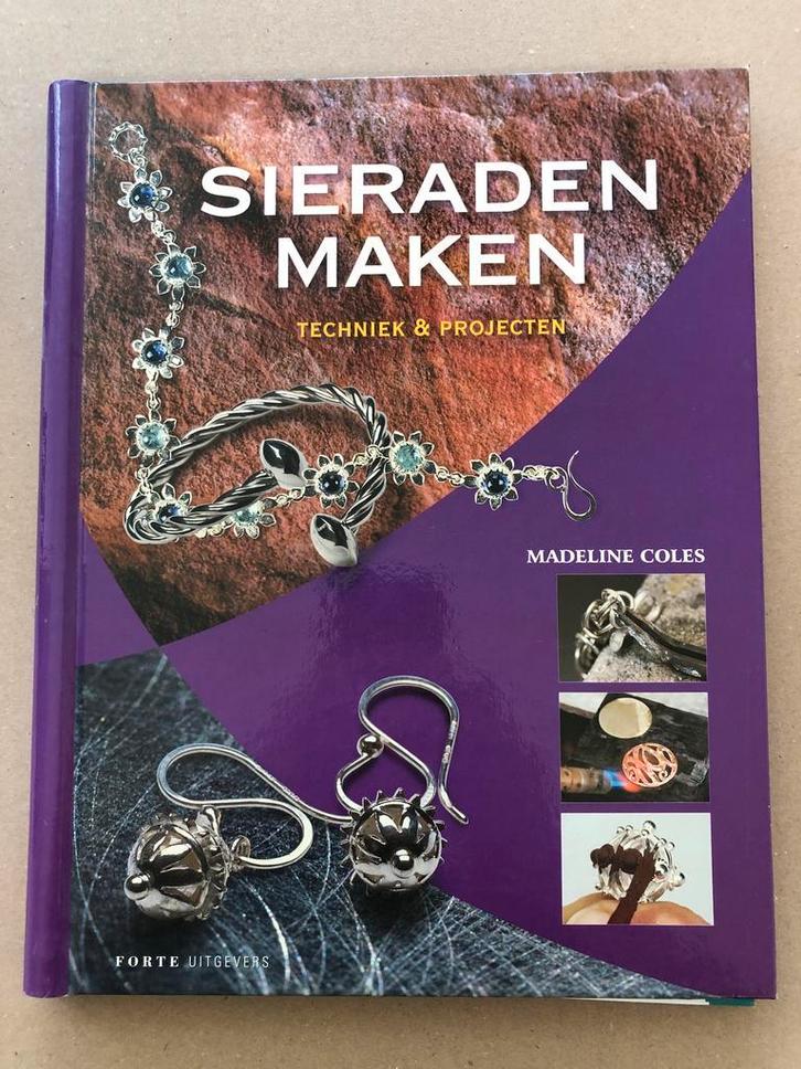 Handboek Sieraden Maken - Techniek en Projecten - NIEUW, Boeken, Hobby en Vrije tijd, Zo goed als nieuw, Sieraden maken, Ophalen of Verzenden