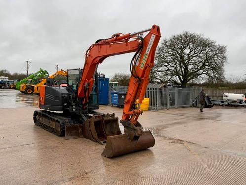 Hitachi ZX85.USB-5A 2016, Zakelijke goederen, Machines en Bouw | Kranen en Graafmachines, Graafmachine