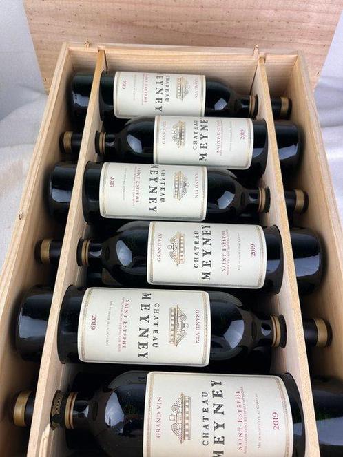2019 Chateau Meyney - Bordeaux, Saint-Estèphe - 12 Flessen, Verzamelen, Wijnen