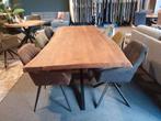 Actie! Anaconda eettafel | Massief acacia | 220/240 x 100 cm, 100 tot 150 cm, Vijf personen of meer, Overige vormen, Landelijk | Live-Edge | Natuurlijk | Robuust | Industrieel