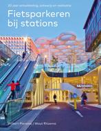Fietsparkeren bij stations 9789068688283 Folkert Piersma, Verzenden, Zo goed als nieuw, Folkert Piersma