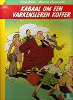 Bob Evers - Kabaal om een varkensleren koffer - 2004, Boeken, Stripboeken, Eén stripboek, Verzenden, Zo goed als nieuw, Hout, Willem van den [naar], Jonker, Frank.
