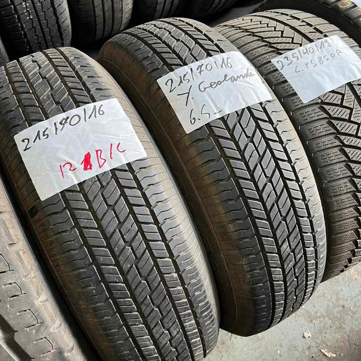 2 x Yokohama Geolander 215-70-16 Zomerbanden 6,5mm, Auto-onderdelen, Banden en Velgen, 16 inch, Zomerbanden, 215 mm, Personenwagen