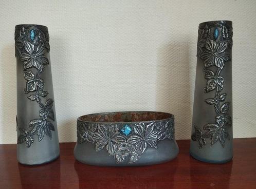 Vaas (3) - verre turquoise métal, Antiek en Kunst, Kunst | Designobjecten