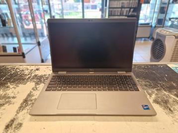 Veiling - Dell Latitude 5520 8GB 256GB SSD - In Nette Staat beschikbaar voor biedingen