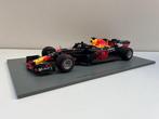 1:18 - Model raceauto - Aston Martin Red Bull Racing -, Nieuw