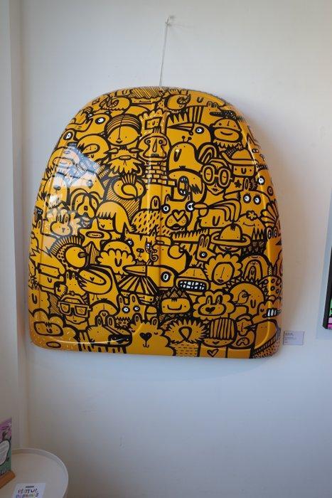 Kev Munday (1986) - Gathering at Dawn - Hand painted car, Antiek en Kunst, Kunst | Schilderijen | Modern