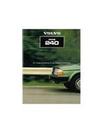 1981 VOLVO 240 SERIE BROCHURE NEDERLANDS, Boeken, Auto's | Folders en Tijdschriften, Nieuw, Volvo, Author