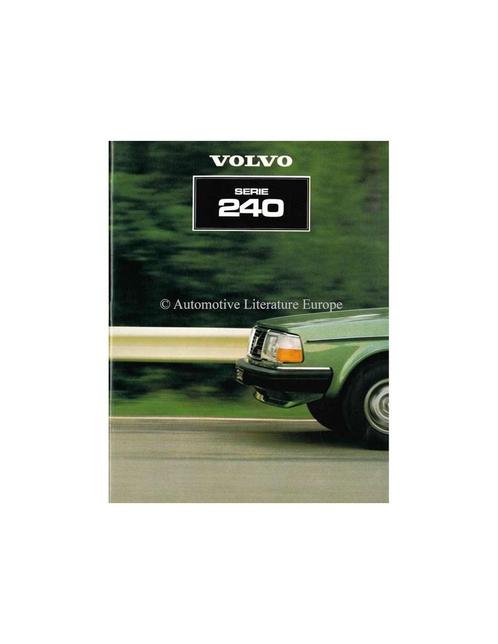 1981 VOLVO 240 SERIE BROCHURE NEDERLANDS, Boeken, Auto's | Folders en Tijdschriften, Volvo