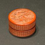 Doos - lak - Cinnabar lak doos, Antiek en Kunst