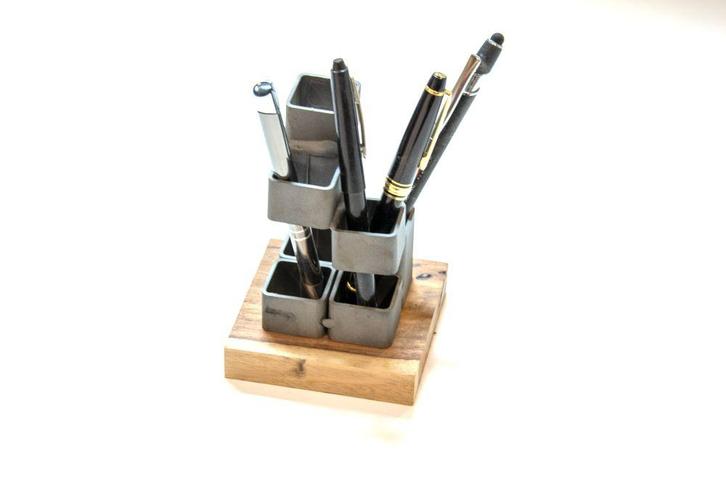 Pennenstandaard square (Woon Accessoires), Antiek en Kunst, Antiek | Woonaccessoires, Ophalen of Verzenden