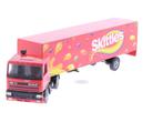 Schaal 1:50 Lion Car No86 Daf 95 vrachtauto Skittles #4118, Ophalen of Verzenden, Gebruikt