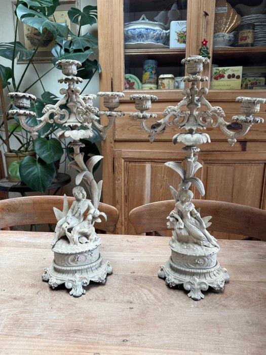 D.G. - Kandelaar Man en vrouw (2) - gietijzer - Louis XV, Antiek en Kunst, Curiosa en Brocante