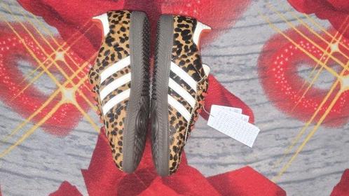 Adidas - Samba - Low-top sneakers - Maat: EU 44 - Nieuw met, Kleding | Heren, Schoenen
