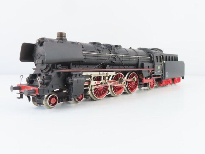 Märklin H0 - 3048 - Stoomlocomotief met tender (1) - BR 01, Hobby en Vrije tijd, Modeltreinen | H0