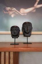 Beeld, NO RESERVE PRICE - Lavastone Budha Head on a custom, Antiek en Kunst