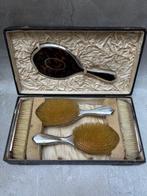 Reisset met toiletartikelen - .925 zilver - William Comyns &