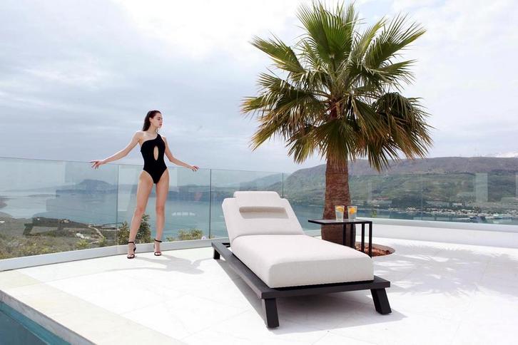 Flow. Crystal daybed graumel chalk |, Tuin en Terras, Tuinsets en Loungesets, Ophalen of Verzenden