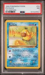 1999 Pokemon Base - Fossil - Psyduck (1st Edition) #53 - PSA, Verzamelen, Speelkaarten, Jokers en Kwartetten, Nieuw