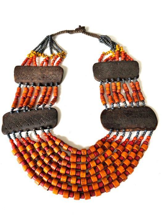 Hoofdhunters oorlogssieraden ketting - Naga - India (Zonder, Antiek en Kunst, Kunst | Niet-Westerse kunst