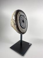 XL Agate with rock crystal geode on stand Geode - Hoogte: