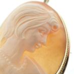 Antiek gouden broche/hanger met camee, Sieraden, Tassen en Uiterlijk, Broches, Gebruikt, Overige kleuren, Ophalen of Verzenden