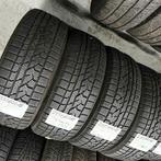 4 x Kumho I`Zen XW 255-60-18 Winterbanden 8mm, Auto-onderdelen, Banden en Velgen, 18 inch, Gebruikt, 255 mm, Band(en)