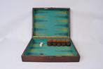 L. Van Laere - Schaakspel - Antieke Backgammon Eiken Kist -, Antiek en Kunst, Curiosa en Brocante