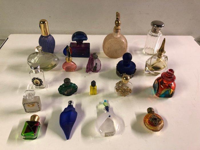 Parfumfles (19) - Glas, Antiek en Kunst, Antiek | Speelgoed