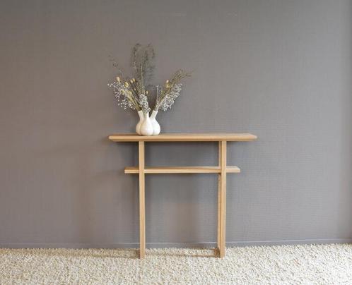 Haltafel Mila massief eiken 138 cm - Naturel | BY-OLAF, Huis en Inrichting, Tafels | Sidetables, Nieuw, Ophalen of Verzenden