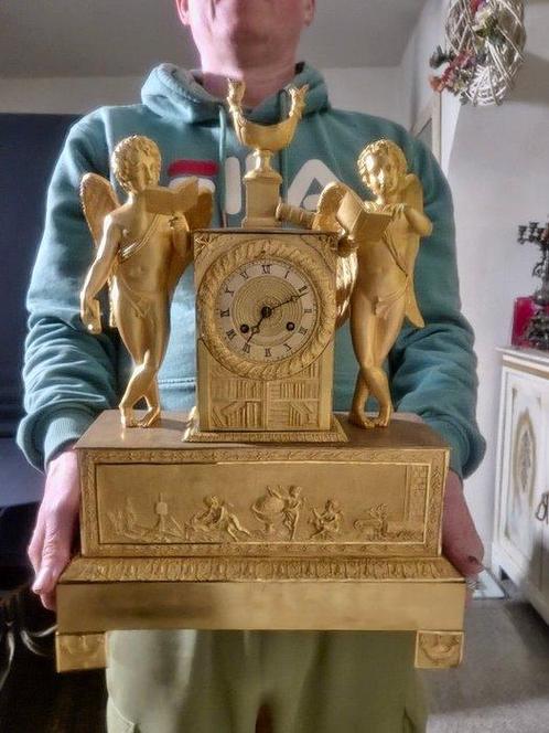 Figurale pendule Empire - Verguld brons - 1820 - lectura, no, Antiek en Kunst, Antiek | Klokken